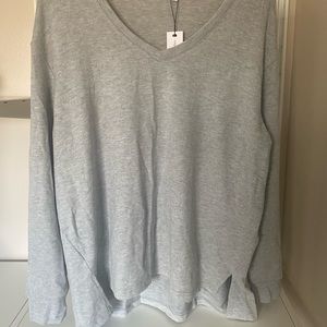 Women’s Gray Long-Sleeve Sweater